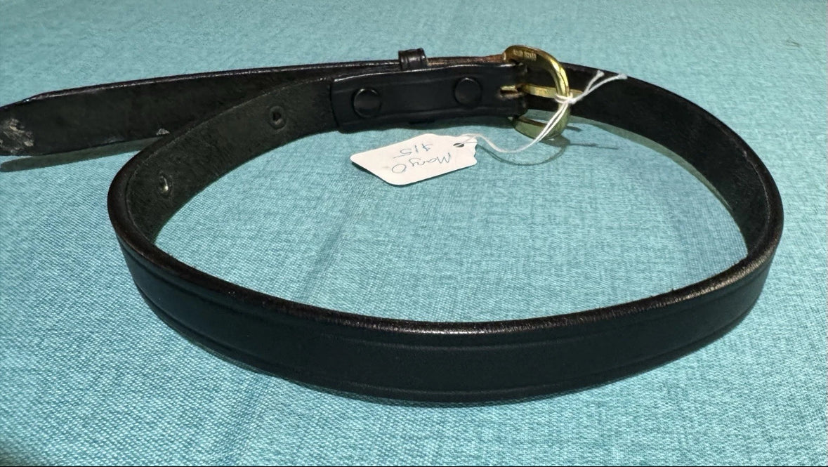 USED Ladies Tory Leather Black 3/4" Bridle Leather Creased Belt Size 24 2134