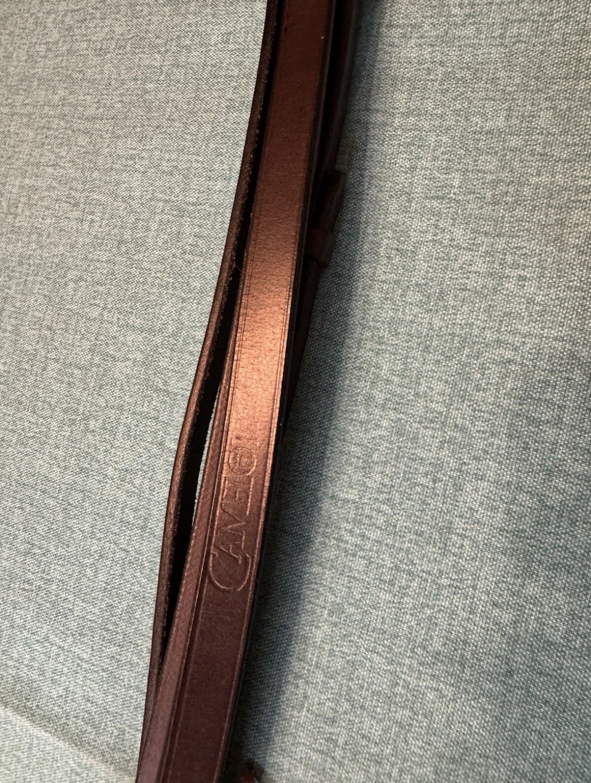 New Camelot Full size Brown Flat Leather Standing Martingale