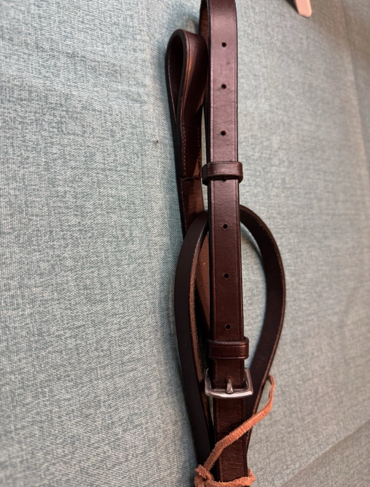 New Camelot Full size Brown Flat Leather Standing Martingale