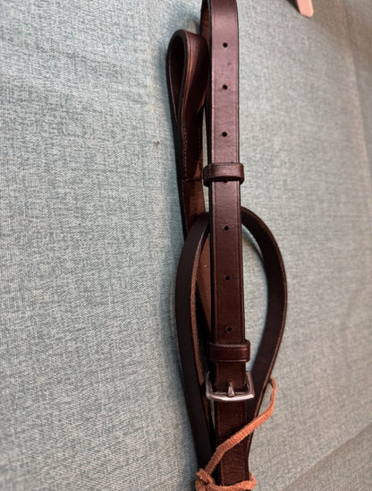 New Camelot Full size Brown Flat Leather Standing Martingale
