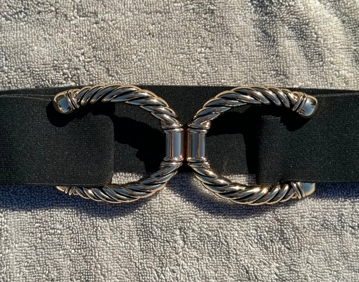 Horseshoe texture 2” equestrian gold buckle black belt buckle