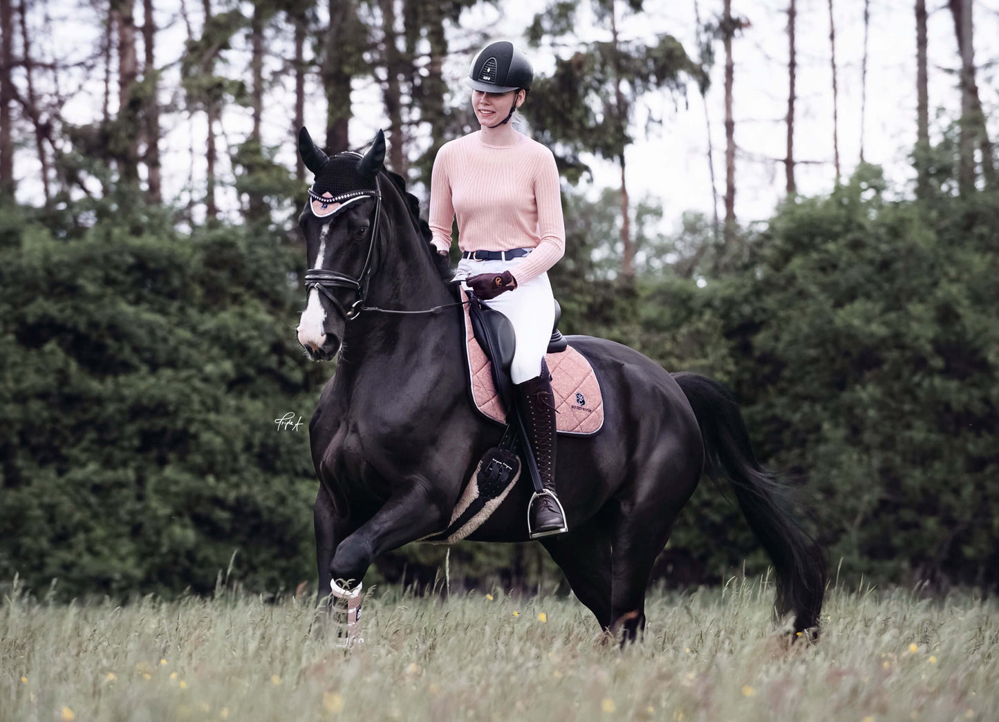 Rose Quartz Saddle Pad