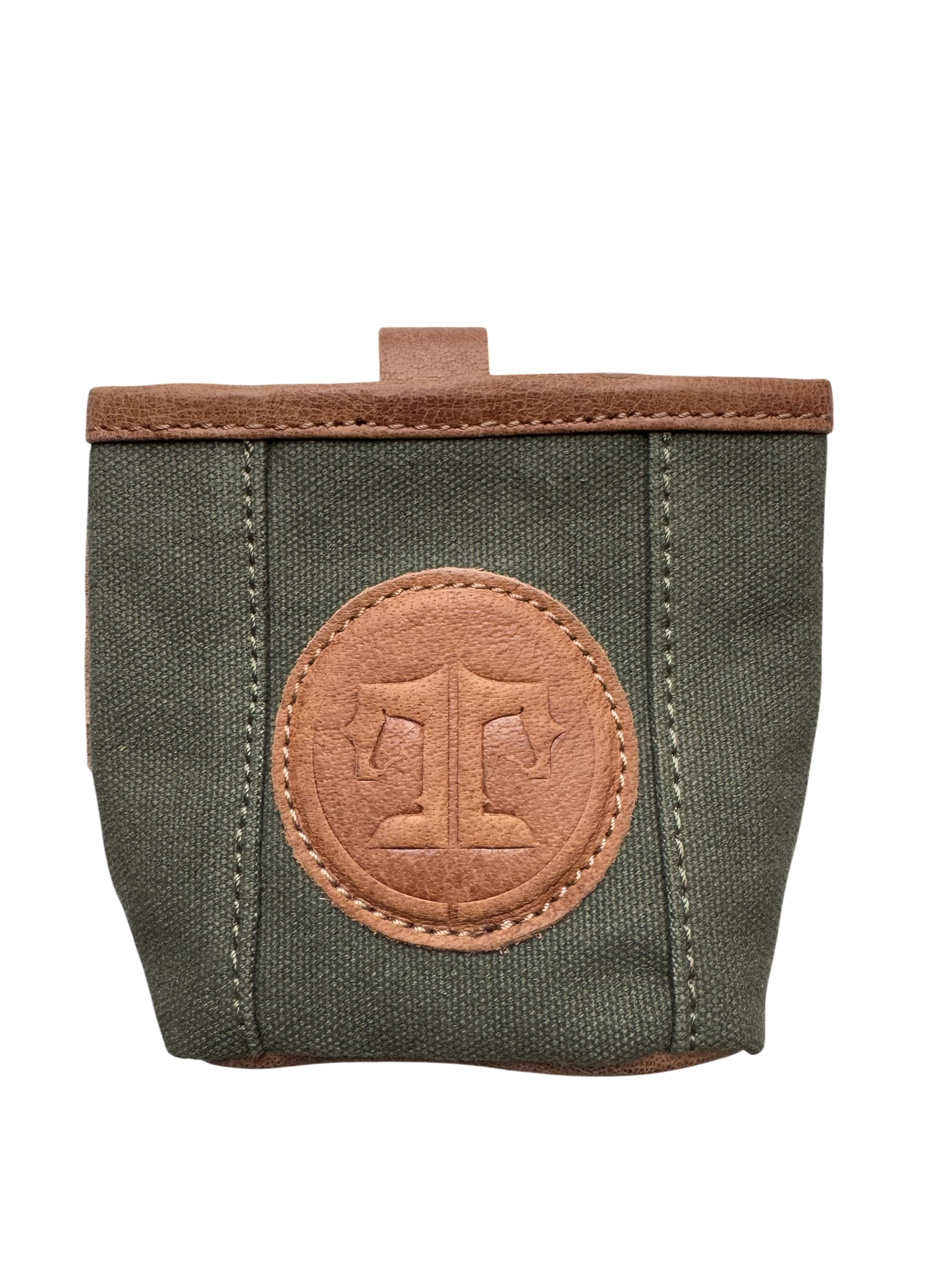 BARN TREAT POUCH